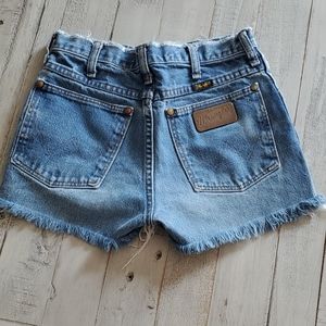 Vintage Wrangler Cut Denim Shorts 27 Fit like 24